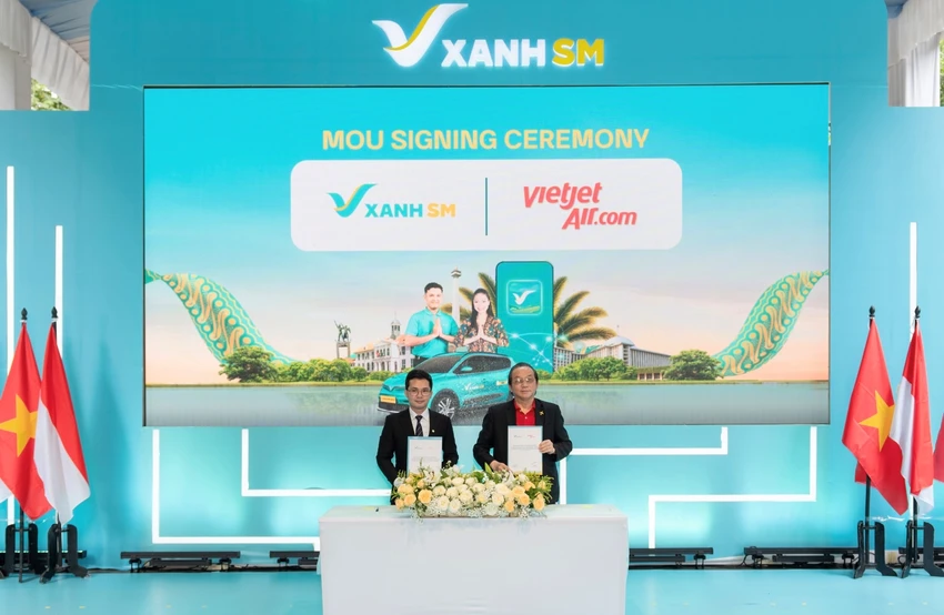 Vietjet và Xanh SM bắt tay phát triển sản phẩm di chuyển xanh cho du khách Đông Nam Á.jpg