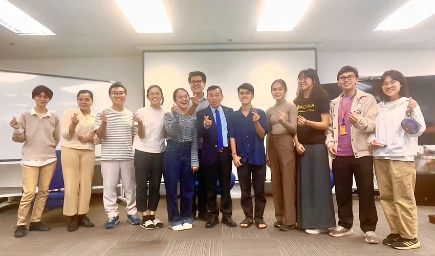 doanh-nhan-david-duong-tai-tro-5-trieu-usd-hoc-bong-cho-fulbright-viet-nam-5.jpg