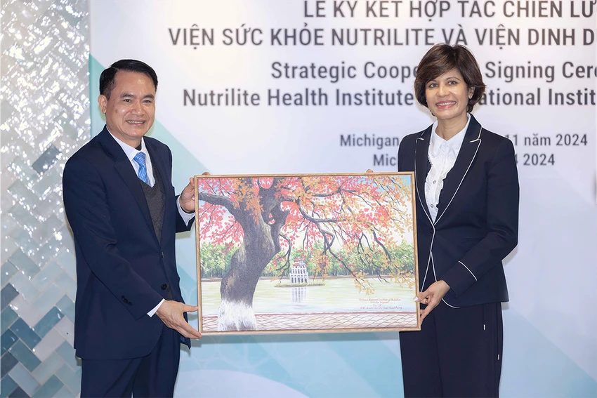 amway-hop-tac-chien-luoc-cung-vien-dinh-duong-quoc-gia-nham-nang-cao-suc-khoe-cong-dong-2.png