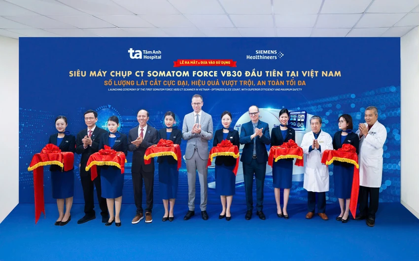 viet-nam-co-sieu-may-chup-ct-voi-so-lat-cat-cuc-dai.jpg