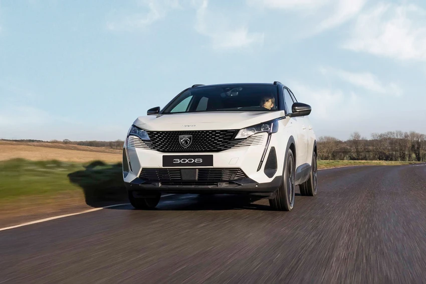 peugeot-uu-dai-den-85-trieu-dong-mung-dai-le-3.png