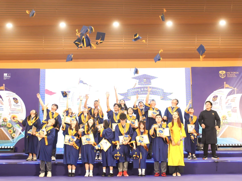 nam-hoc-2024-2025-hoc-sinh-victoria-school-ghi-dau-an-voi-loat-thanh-tich-3.jpg