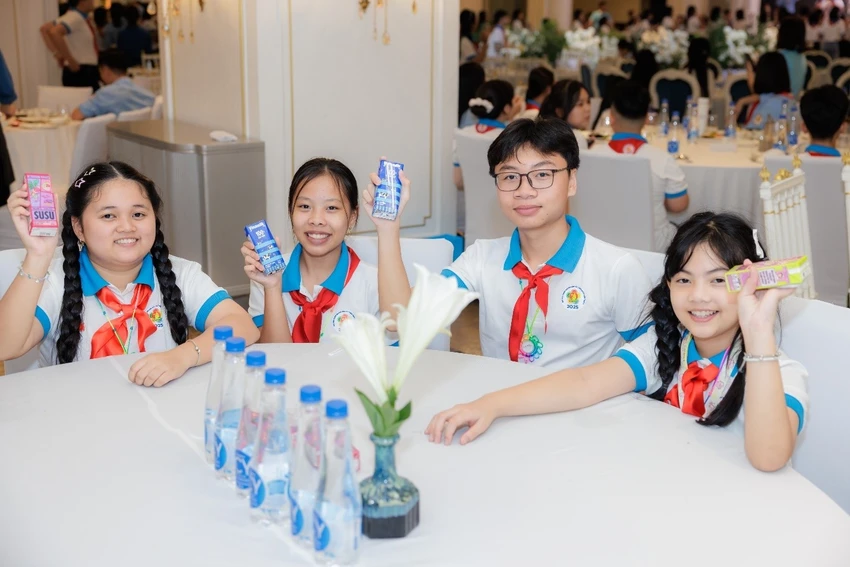 tiep-suc-the-he-mang-non-vinamilk-dong-hanh-cung-dai-hoi-chau-ngoan-bac-ho-lan-thu-x-3.jpg