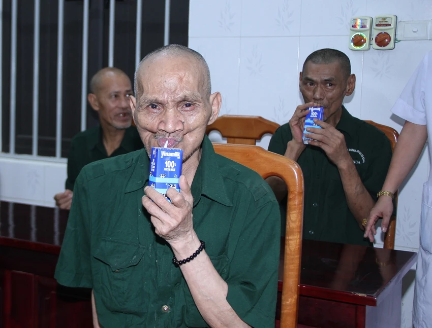 vinamilk-viet-tiep-cau-chuyen-hoa-binh-bang-tranh-va-hanh-dong-3.JPG
