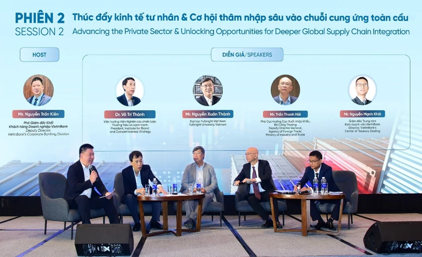 Các phiên thảo luận tại Diễn đàn thu hút sự quan tâm rất lớn từ cộng đồng DN.