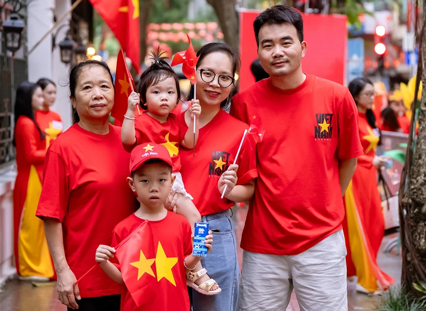 vinamilk-hoa-nhip-cung-ngay-hoi-non-song-viet-nam-5.jpg