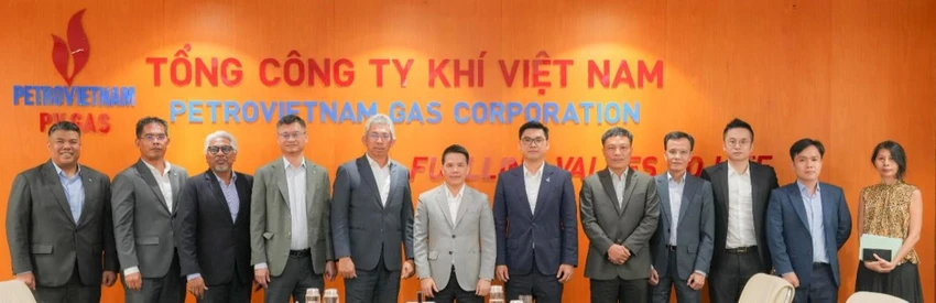 pv-gas-kien-tao-tuong-lai-nang-luong-xanh-tu-lng-3.jpg