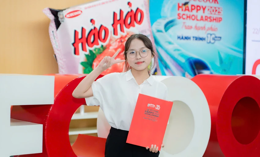 acecook-happy-scholarship-2025-lan-toa-hanh-phuc-chap-canh-uoc-mo-cho-hoc-sinh-sinh-vien-2.jpg