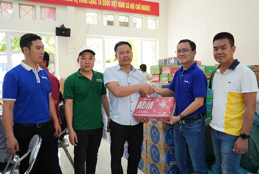 ban-gop-mot-vinamilk-gop-mot-hanh-trinh-vuot-thien-tai-tiep-buoc-tuong-lai-3.JPG