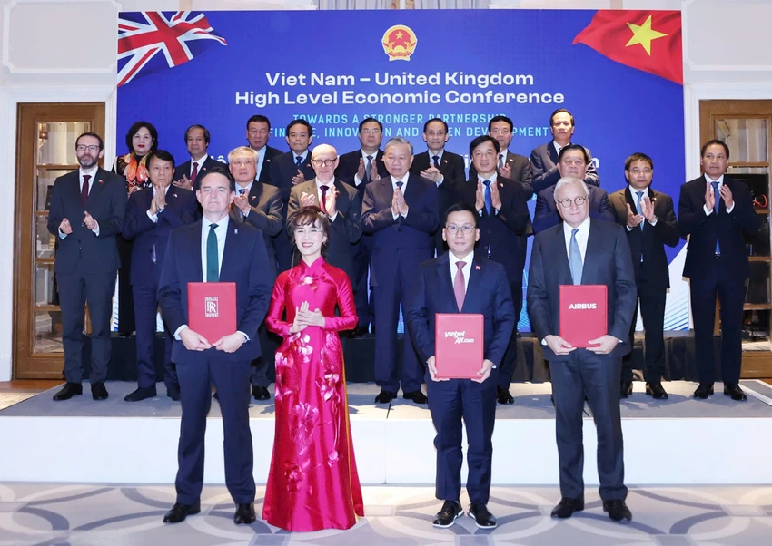 vietjet-va-rolls-royce-ky-ket-hop-dong-dong-co-trent-7000-tri-gia-3-8-ty-usd-4.jpg