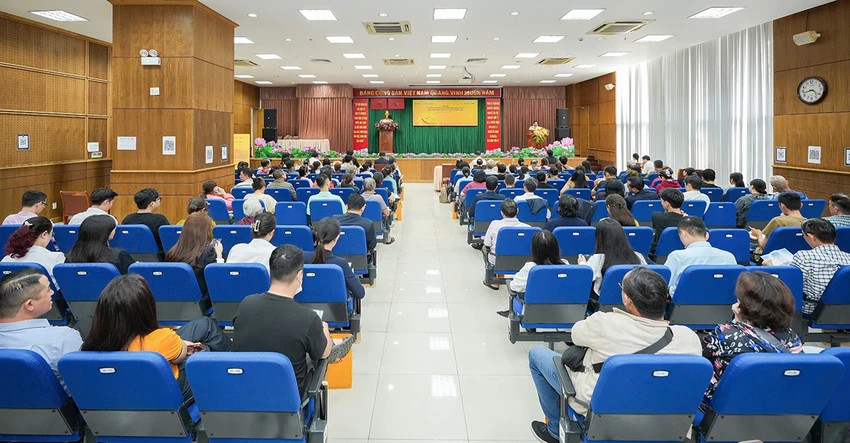 lpbank-go-kho-cho-ho-kinh-doanh-tieu-thuong-truoc-buoc-ngoat-bo-thue-khoan.jpg