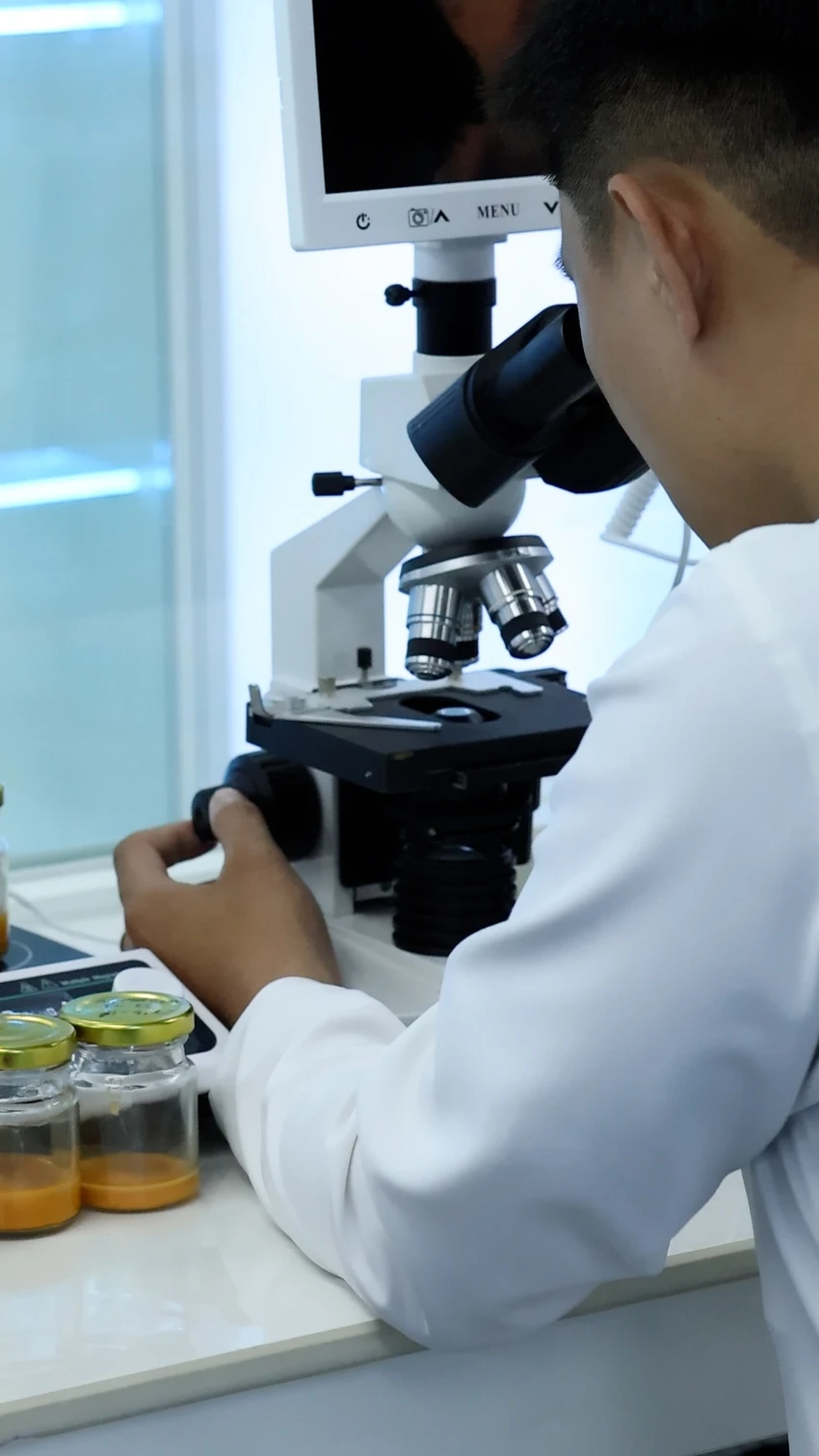 case-study-icare-pharma-tang-truong-nho-bat-trung-xu-huong-tieu-dung-tren-tiktok-shop-3.jpg
