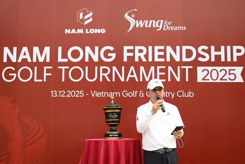 hon-1-15-ty-dong-chap-canh-sinh-vien-tai-nang-tu-chuong-trinh-hoc-bong-swing-for-dreams-3.jpg