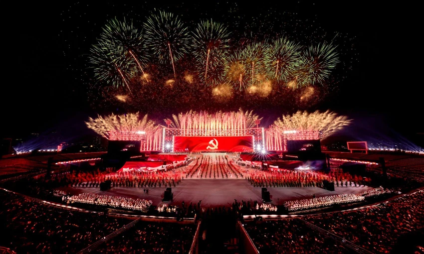 ai-dung-sau-concert-phao-hoa-quoc-gia-dep-tu-moi-goc-nhin-lam-day-song-nguoi-dan-thu-do-3.jpg