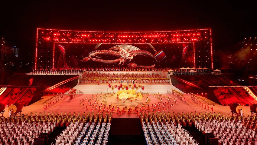 ai-dung-sau-concert-phao-hoa-quoc-gia-dep-tu-moi-goc-nhin-lam-day-song-nguoi-dan-thu-do-4.jpg