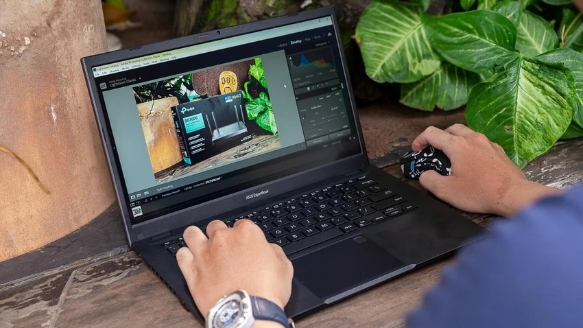 laptop-sinh-vien-goi-y-cach-chon-mua-phu-hop-cho-tung-nganh-hoc-3.jpg