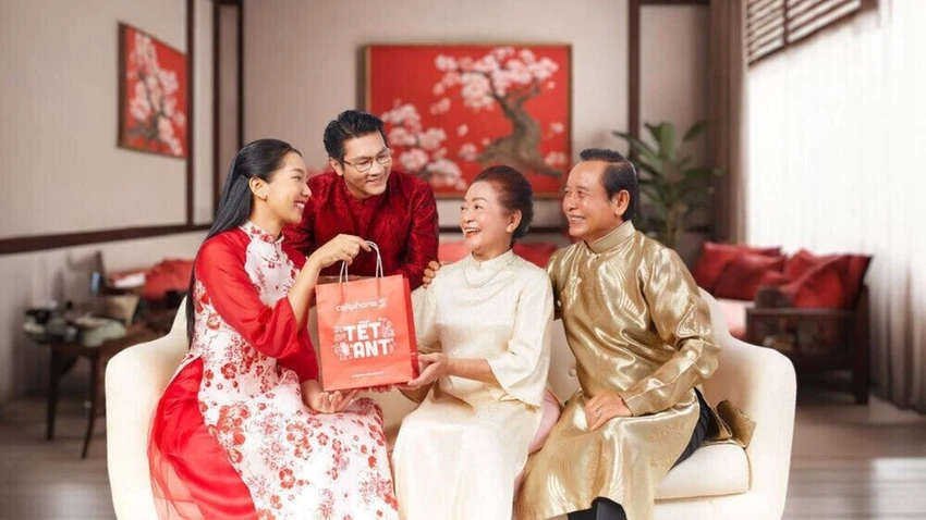 nhung-mon-qua-tet-cho-bo-me-y-nghia-nhat-nam-2026.jpg