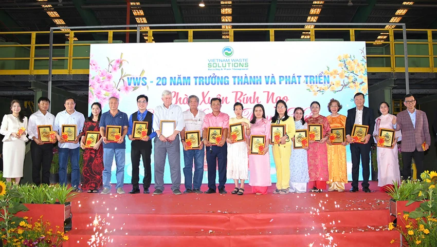 vws-hanh-trinh-lan-toa-nghia-tinh-ngay-tet-ben-bi-vi-mot-tuong-lai-xanh-4.jpg