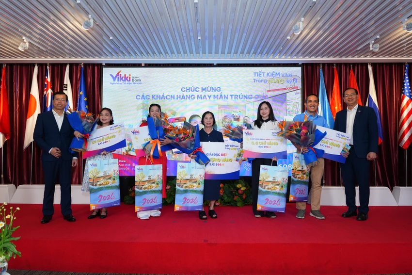 chu-nhan-vang-ky-da-xuat-hien-mua-vang-moi-dang-bat-dau-cung-vikki-digital-bank.jpg
