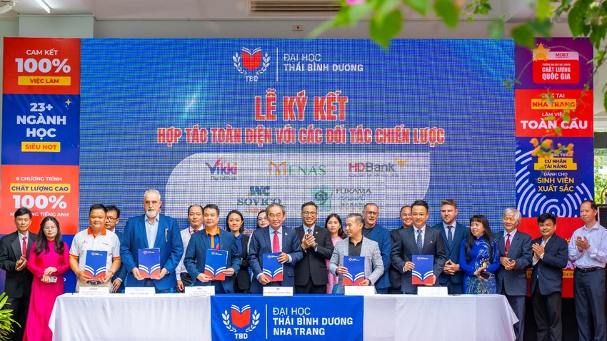 dai-hoc-thai-binh-duong-bo-nhiem-tan-hieu-truong-mo-giai-doan-phat-trien-moi-2.jpg