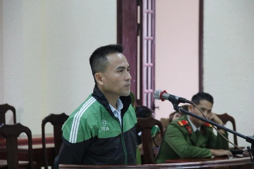 Thụ án chung thân vẫn đâm người trong trại giam