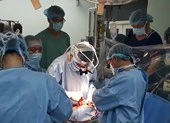 Tham gia ca ghép tim thần kỳ trong thời gian họp Quốc hội