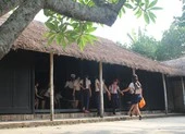 Thăm căn nhà ghi dấu tuổi thơ Bác Hồ