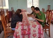Bị mời làm việc vì đăng tin người thân nhiễm COVID-19 
