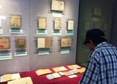 Trưng bày viên gạch, đôi giày của nhà thơ Tố Hữu
