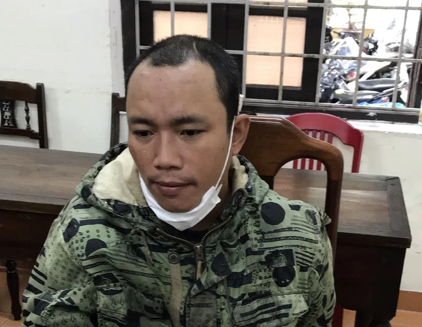 Bắt thanh niên đâm chết bạn nhậu rồi bỏ trốn ở Thừa Thiên - Huế ảnh 1 Bắt thanh niên đâm chết bạn nhậu rồi bỏ trốn ở Thừa Thiên - Huế ảnh 1