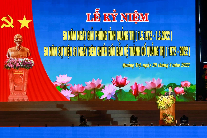 Ông Lê Quang Tùng, Bí thư Tỉnh ủy Quảng Trị đọc diễn văn tại buổi lễ. Ảnh: NGUYỄN DO