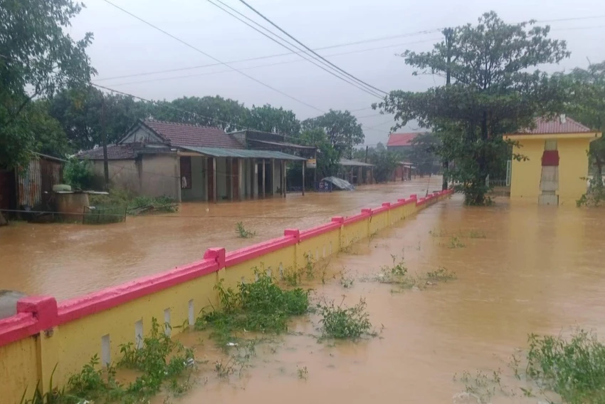 Nhiều nơi ở miền núi tỉnh Quảng Trị bị ngập sâu.