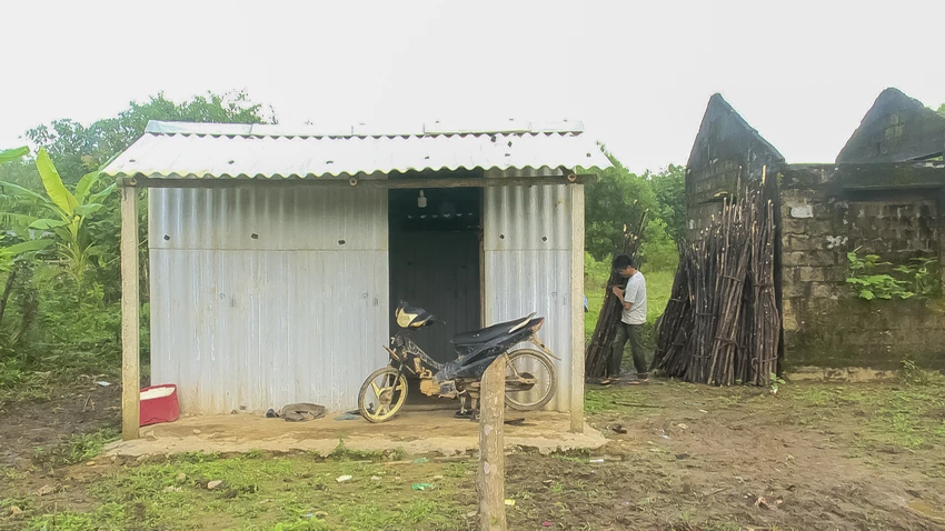 Nhiều người dân phải bỏ khu định cư để trở về nơi ở cũ. Ảnh: ND Nhiều người dân phải bỏ khu định cư để trở về nơi ở cũ. Ảnh: ND