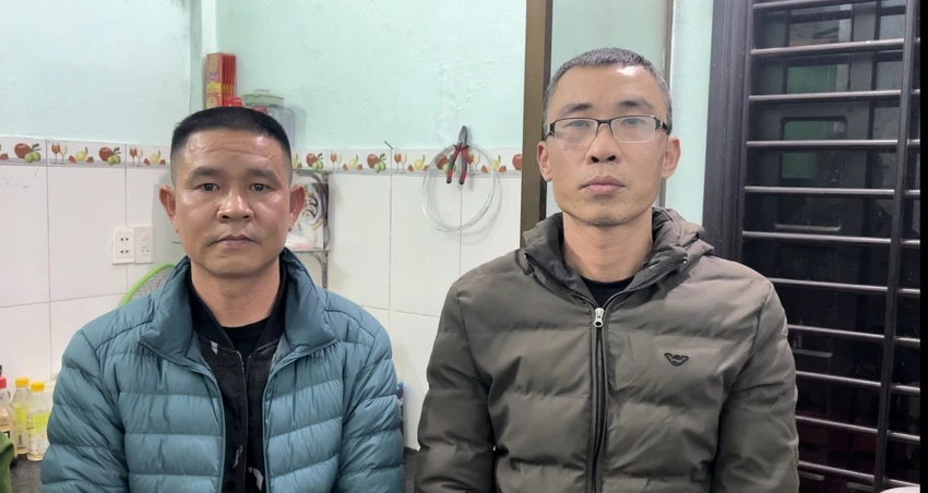 Lê Anh Tuấn và Lý Đức Lâm tại thời điểm bị bắt giữ. Ảnh: T.H Lê Anh Tuấn và Lý Đức Lâm tại thời điểm bị bắt giữ. Ảnh: T.H