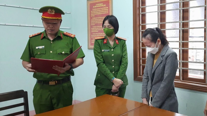 Hồ Thị Hương Lan bị khởi tố. Ảnh: PV Hồ Thị Hương Lan bị khởi tố