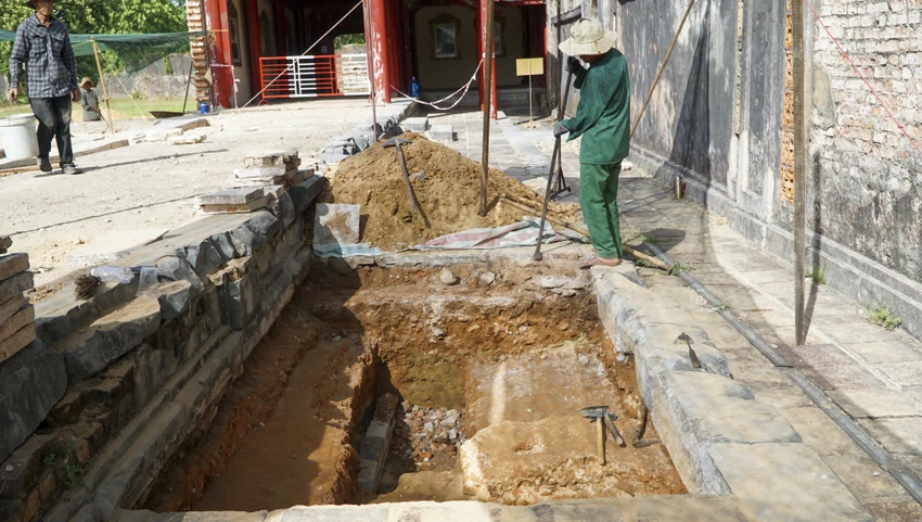 Việc khảo cổ này nhằm làm cơ sở nghiên cứu, xây dựng phương án tu bổ, phục hồi công trình di tích điện Cần Chánh.