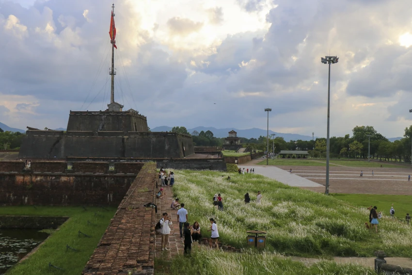 ho-lau-dai-noi-14.jpg