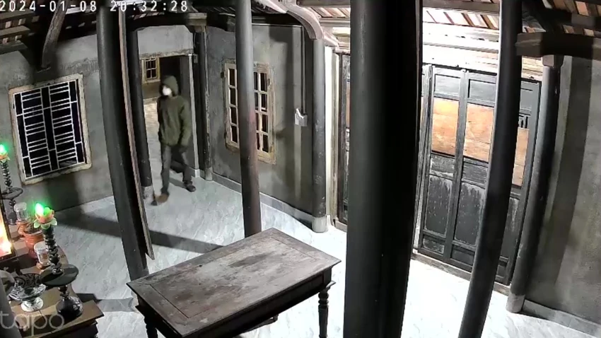 Trộm ở nhà thờ, đình làng Huế