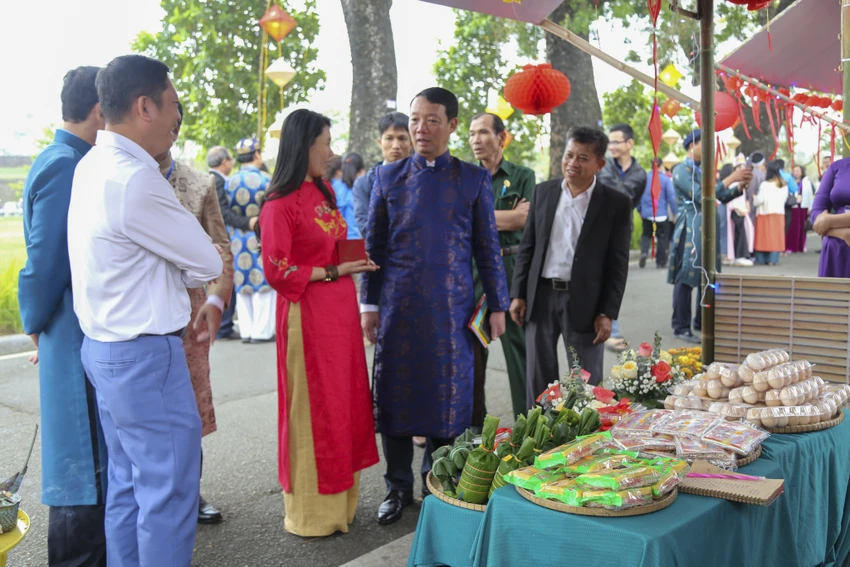 tet-hue-7.jpg