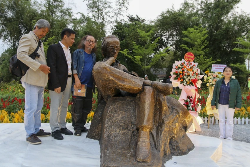 trinh-cong-son-14.jpg