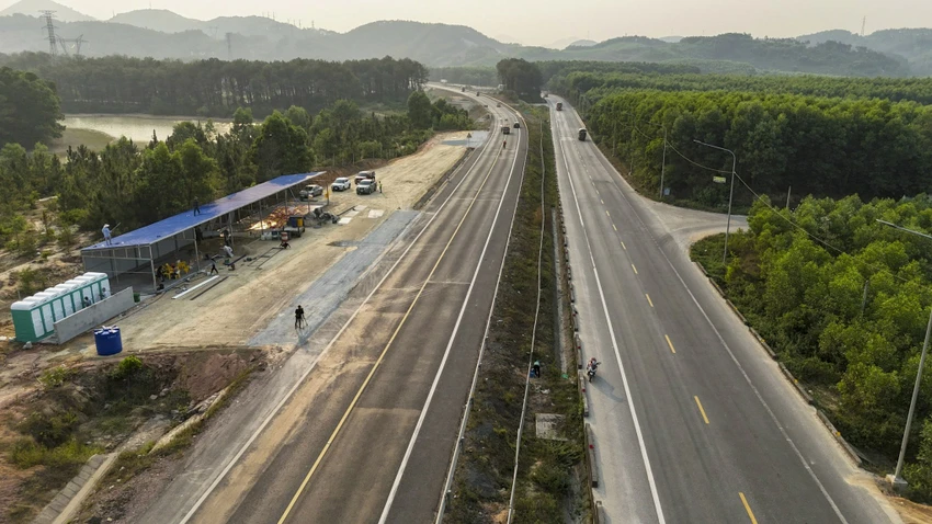 tram-dung-nghi-cao-toc-cam-lo-la-son-3.jpg