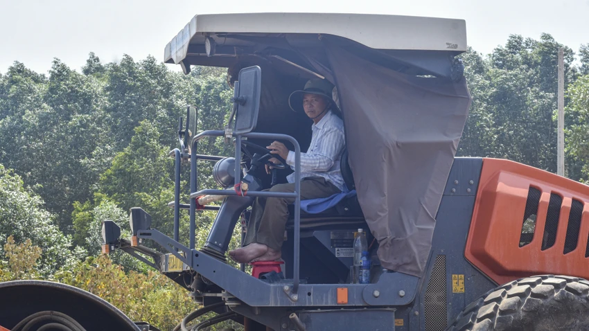 tren-cong-truong-cao-toc-nghi-le-5.jpg