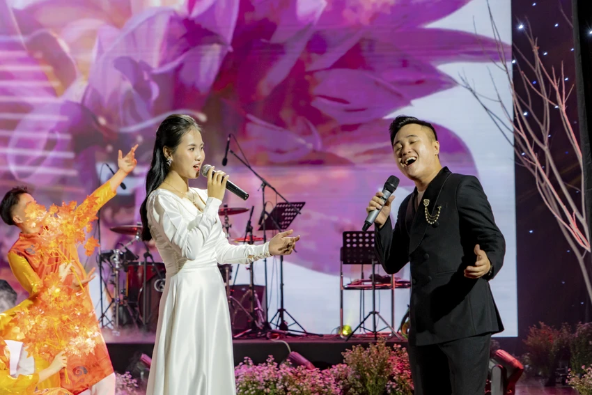 mua-thu-cho-em-da-khep-lai-le-hoi-mua-thu-festival-hue-8.jpg