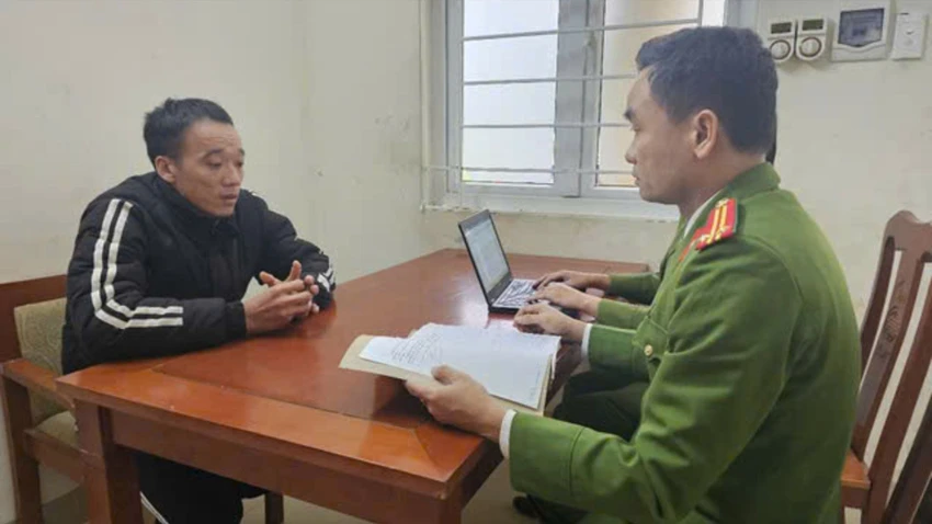 nhặt được thẻ ATM