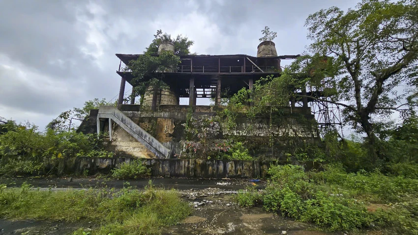 can-canh-lo-voi-tram-tuoi-thoi-phap-thuoc-tai-hue (11).jpg