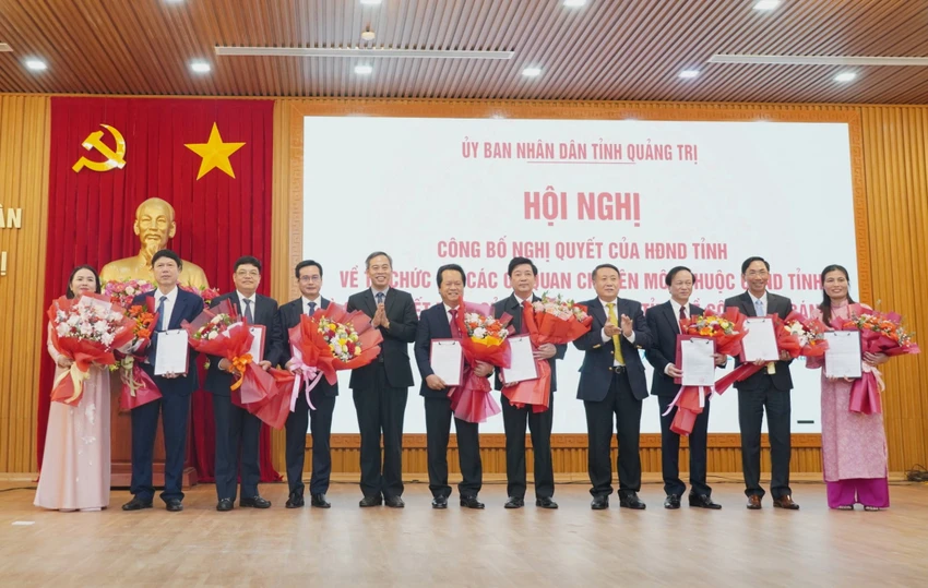 trao quyết định bổ nhiệm