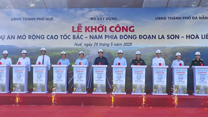 mở rộng cao tốc