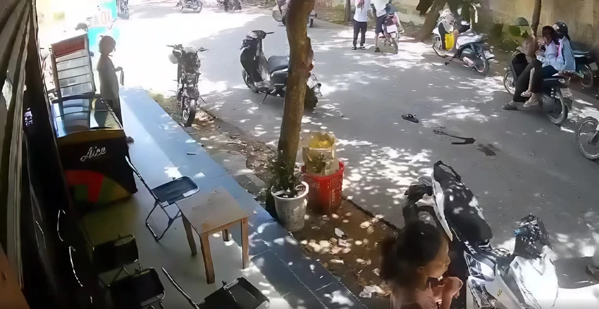 nam sinh lớp 10