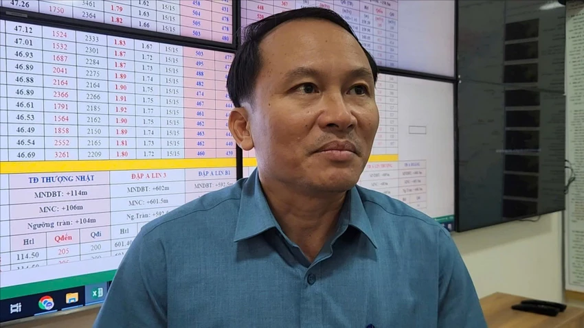 giam-doc-so-nong-nghiep-va-moi-truong-mua-lu-o-hue-van-con-dien-bien-phuc-tap.jpg