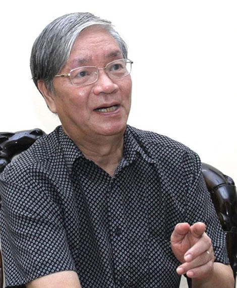 Nhà văn, nhà nghiên cứu Phan Hồng Giang - con trai thứ nhà phê bình Hoài Thanh (1941-2022). Ảnh: FB Nguyễn Quang Thiều. Nhà văn, nhà nghiên cứu Phan Hồng Giang - con trai thứ nhà phê bình Hoài Thanh (1941-2022). Ảnh: FB Nguyễn Quang Thiều.